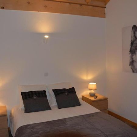 Chalet Alexanne - Meuble De Tourisme Classe 3 Etoiles - Porte De St Gervais Паси Екстериор снимка